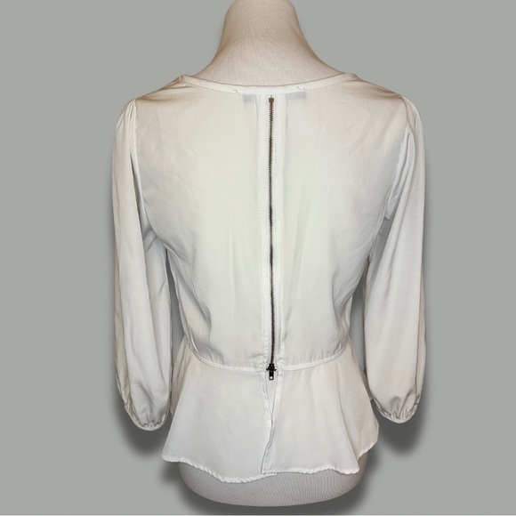 Foreign Exchange White Lantern Sleeve Peplum Top (size M) - Picture 2 of 3